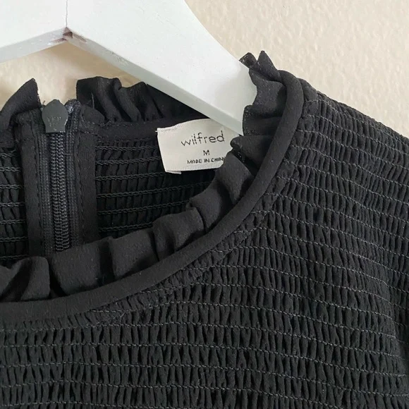 NWOT Aritzia Wilfred Tempest Blouse - Picture 3 of 4